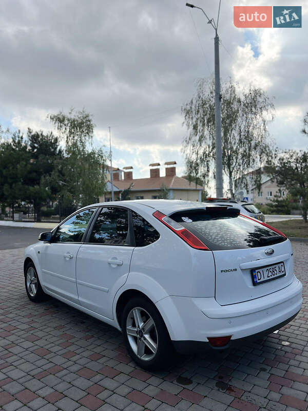 Хетчбек Ford Focus 2007 в Одесі фото 2 Хетчбек Ford Focus 2007 в Одесі