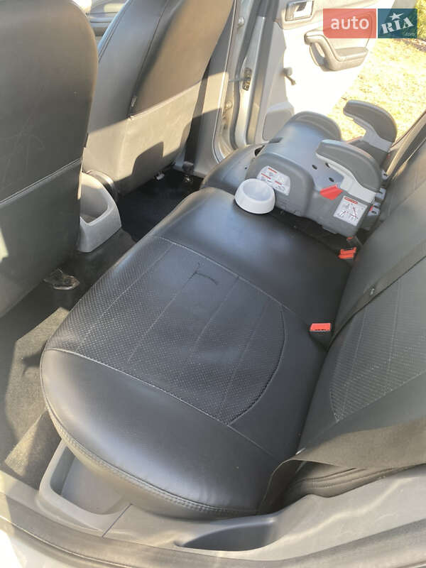 Хетчбек Ford Focus 2008 в Рівному