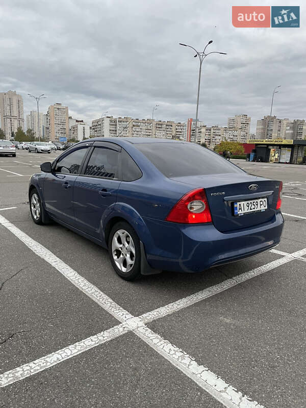 Седан Ford Focus 2008 в Киеве