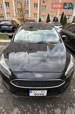 Хэтчбек Ford Focus 2017 в 