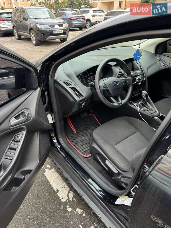 Хетчбек Ford Focus 2017 в Софіївській Борщагівці