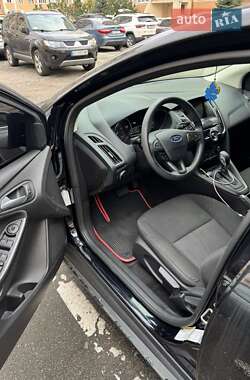 Хэтчбек Ford Focus 2017 в 