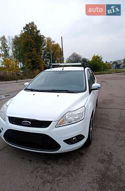 Хетчбек Ford Focus 2009 в  фото 3 Хетчбек Ford Focus 2009 в