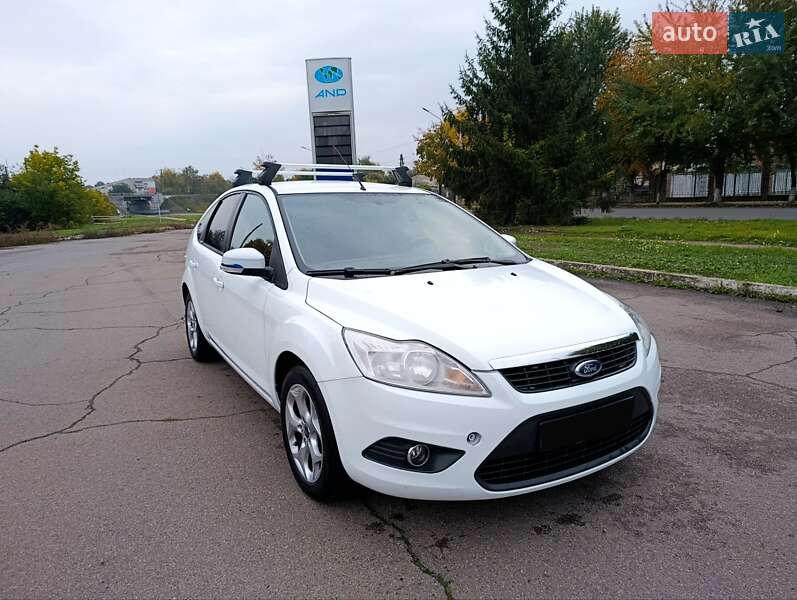 Хэтчбек Ford Focus 2009 в Конотопе