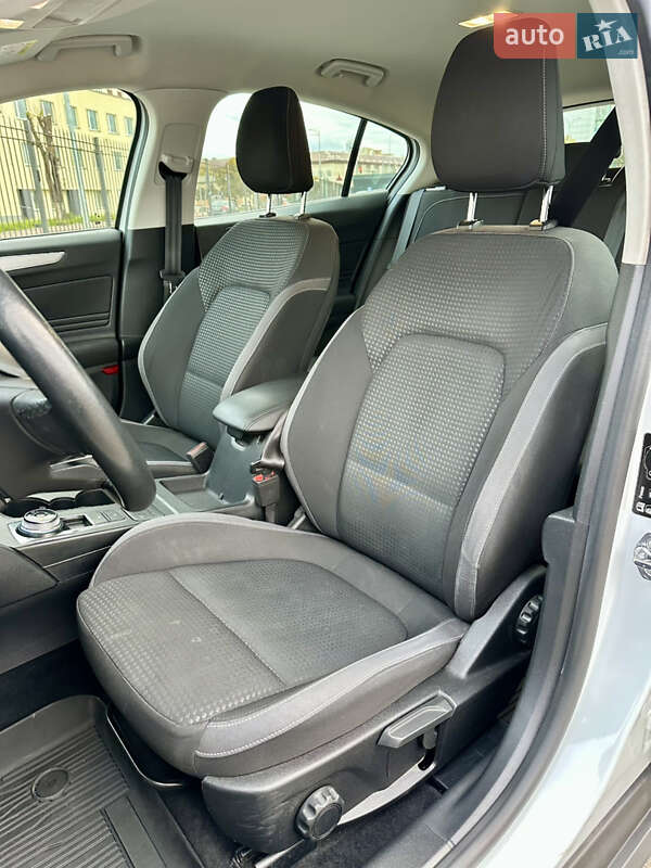 Хетчбек Ford Focus 2020 в Києві фото 18 Хетчбек Ford Focus 2020 в Києві