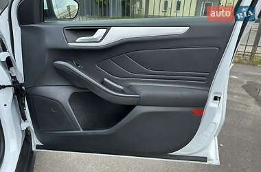 Хетчбек Ford Focus 2020 в 