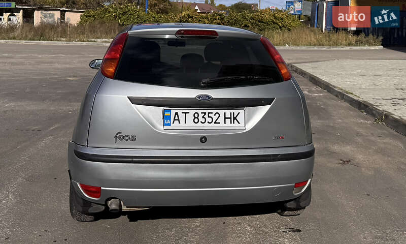Хэтчбек Ford Focus 2002 в Киеве фото 3 Хэтчбек Ford Focus 2002 в Киеве