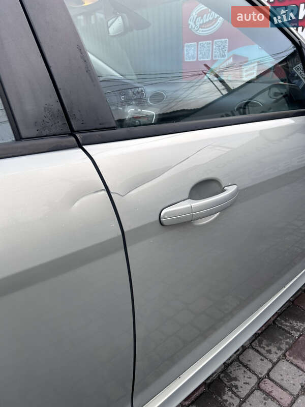 Хэтчбек Ford Focus 2009 в Хмельницком