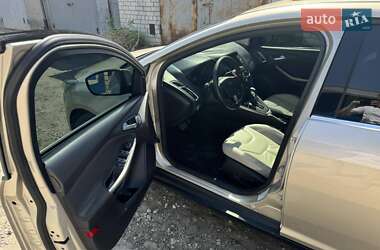 Седан Ford Focus 2017 в 