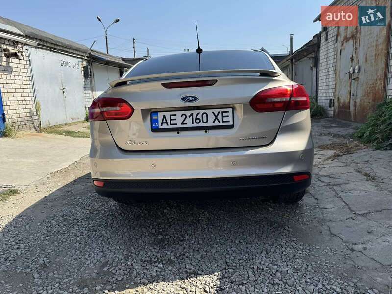 Седан Ford Focus 2017 в Павлограде