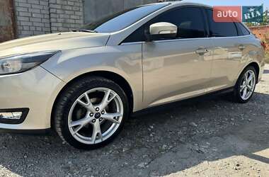 Седан Ford Focus 2017 в 