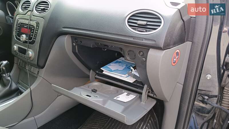 Хэтчбек Ford Focus 2008 в Калиновке