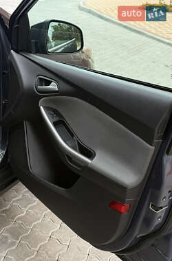 Универсал Ford Focus 2014 в 