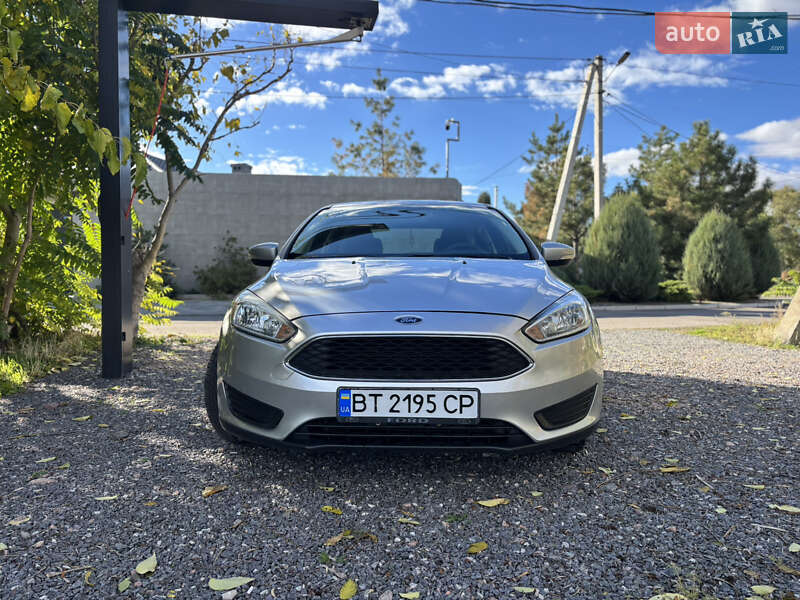 Седан Ford Focus 2015 в Николаеве