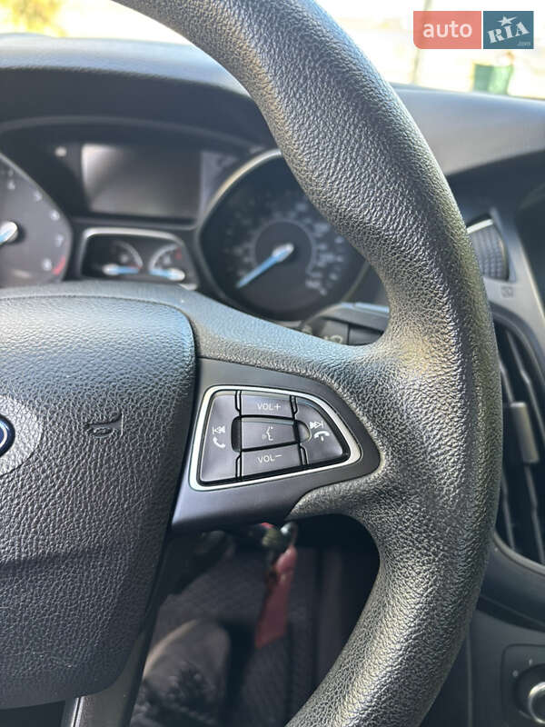 Седан Ford Focus 2015 в Николаеве