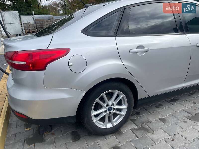 Седан Ford Focus 2016 в Николаеве