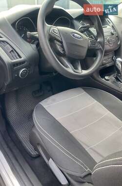 Седан Ford Focus 2016 в 