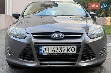 Хетчбек Ford Focus 2013 в 