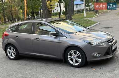 Хетчбек Ford Focus 2013 в 