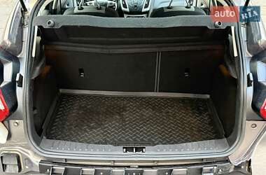 Хетчбек Ford Focus 2013 в 