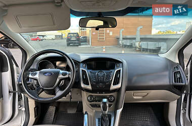 Седан Ford Focus 2012 в 