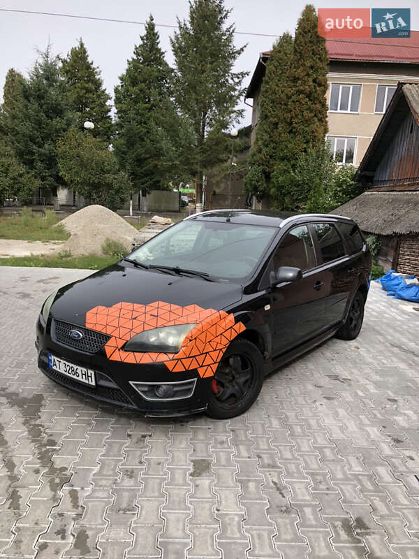 Універсал Ford Focus 2007 в  фото Універсал Ford Focus 2007 в