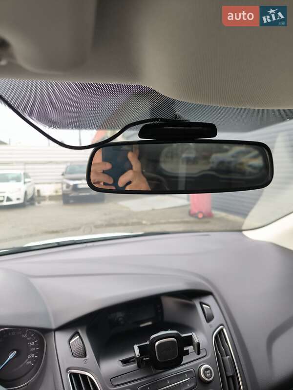 Универсал Ford Focus 2017 в Киеве фото 17 Универсал Ford Focus 2017 в Киеве