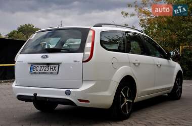 Универсал Ford Focus 2010 в 