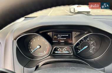 Седан Ford Focus 2016 в 