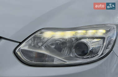 Универсал Ford Focus 2012 в 