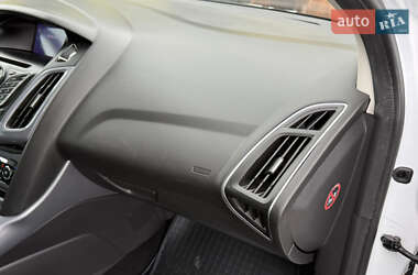 Универсал Ford Focus 2012 в 