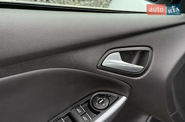 Универсал Ford Focus 2012 в 