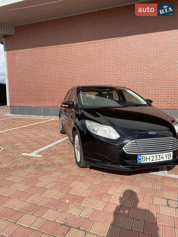 Хэтчбек Ford Focus 2014 в Одессе