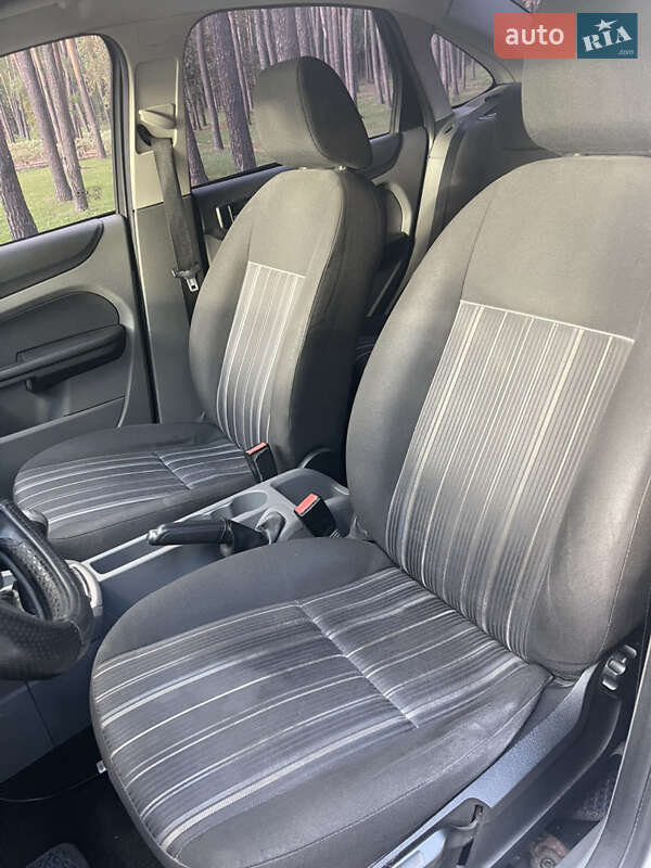 Седан Ford Focus 2008 в Києві