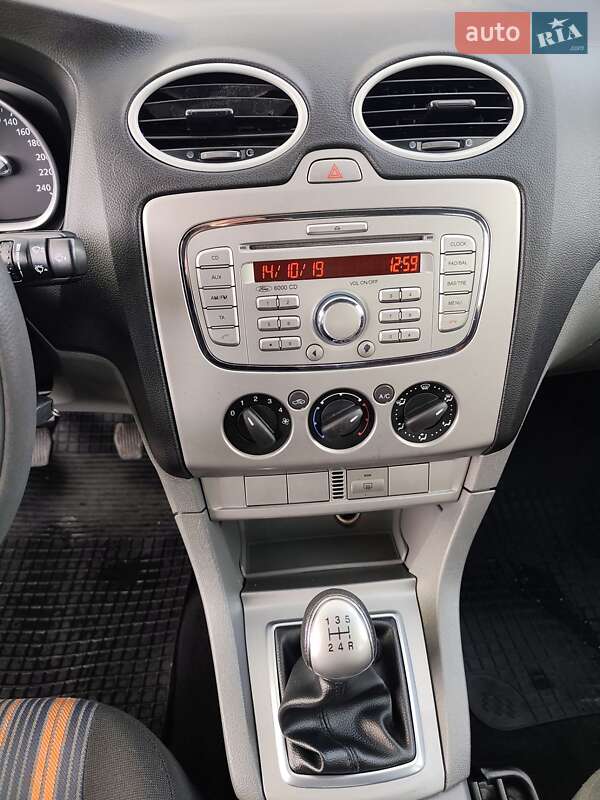 Хэтчбек Ford Focus 2009 в Ковеле