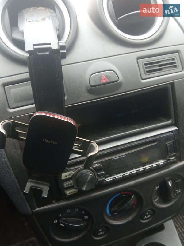 Хетчбек Ford Focus 2006 в Києві