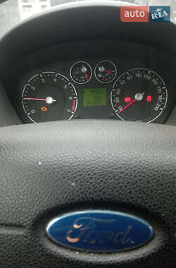 Хетчбек Ford Focus 2006 в Києві
