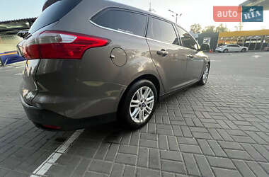 Универсал Ford Focus 2014 в 