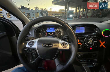 Универсал Ford Focus 2014 в 