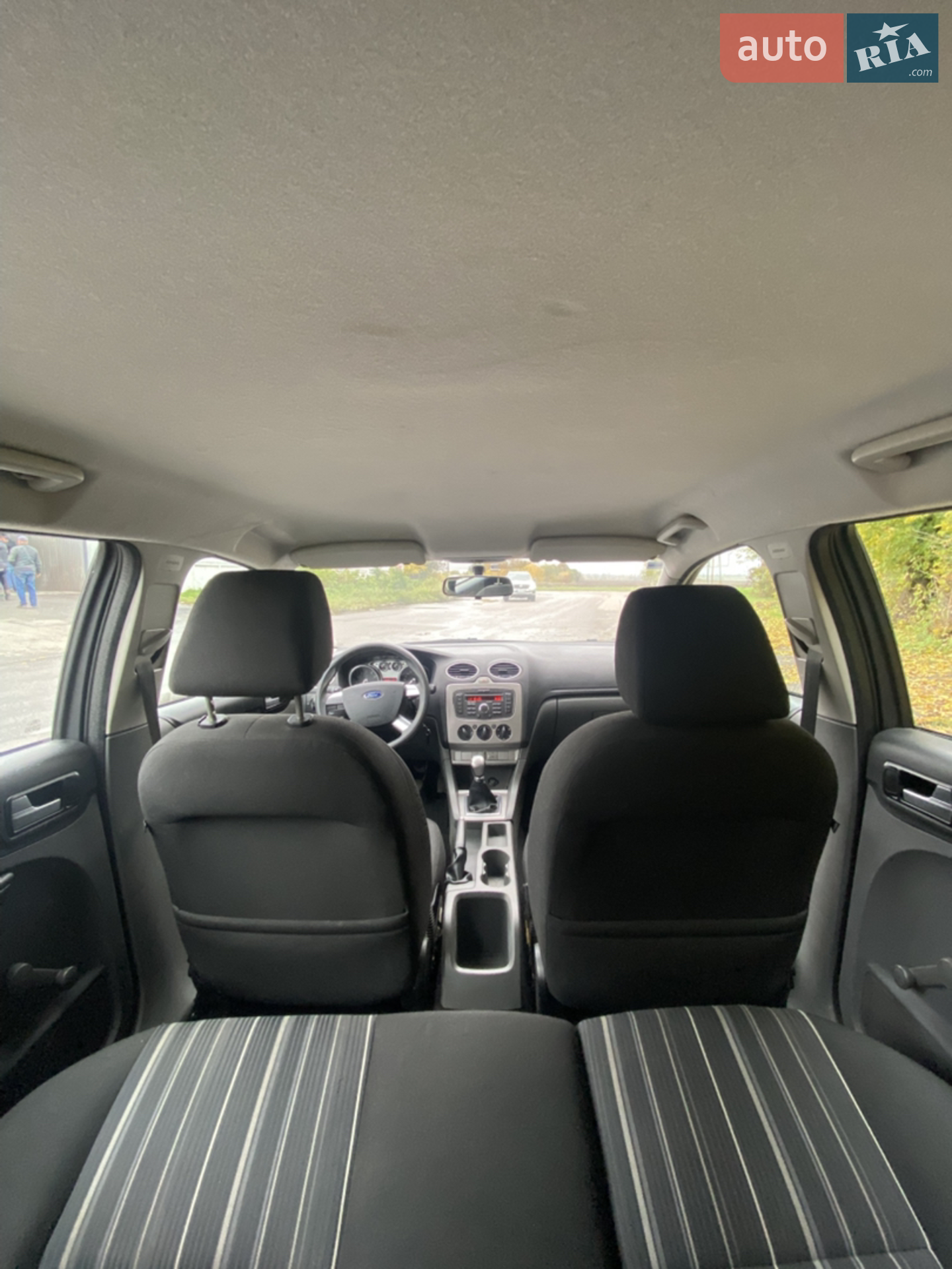 2010 Ford Focus - мініатюра 7