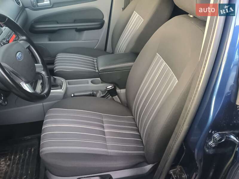Універсал Ford Focus 2010 в Харкові