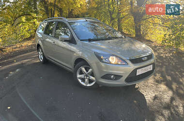 Универсал Ford Focus 2010 в 