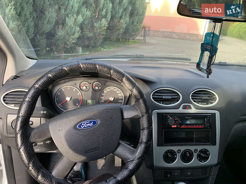 Универсал Ford Focus 2006 в Самборе фото 13 Универсал Ford Focus 2006 в Самборе