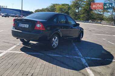 Седан Ford Focus 2005 в 