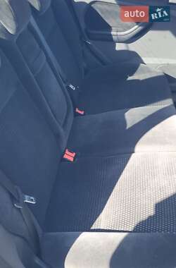 Седан Ford Focus 2005 в 