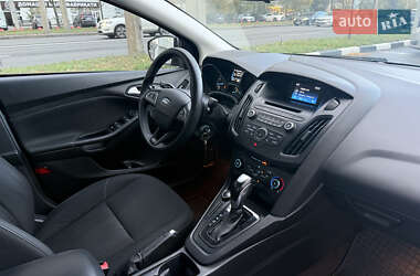 Седан Ford Focus 2016 в 