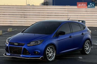 Хэтчбек Ford Focus 2013 в Львове