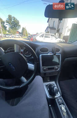 Универсал Ford Focus 2010 в 