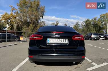 Седан Ford Focus 2018 в 