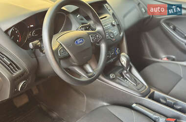 Седан Ford Focus 2016 в 